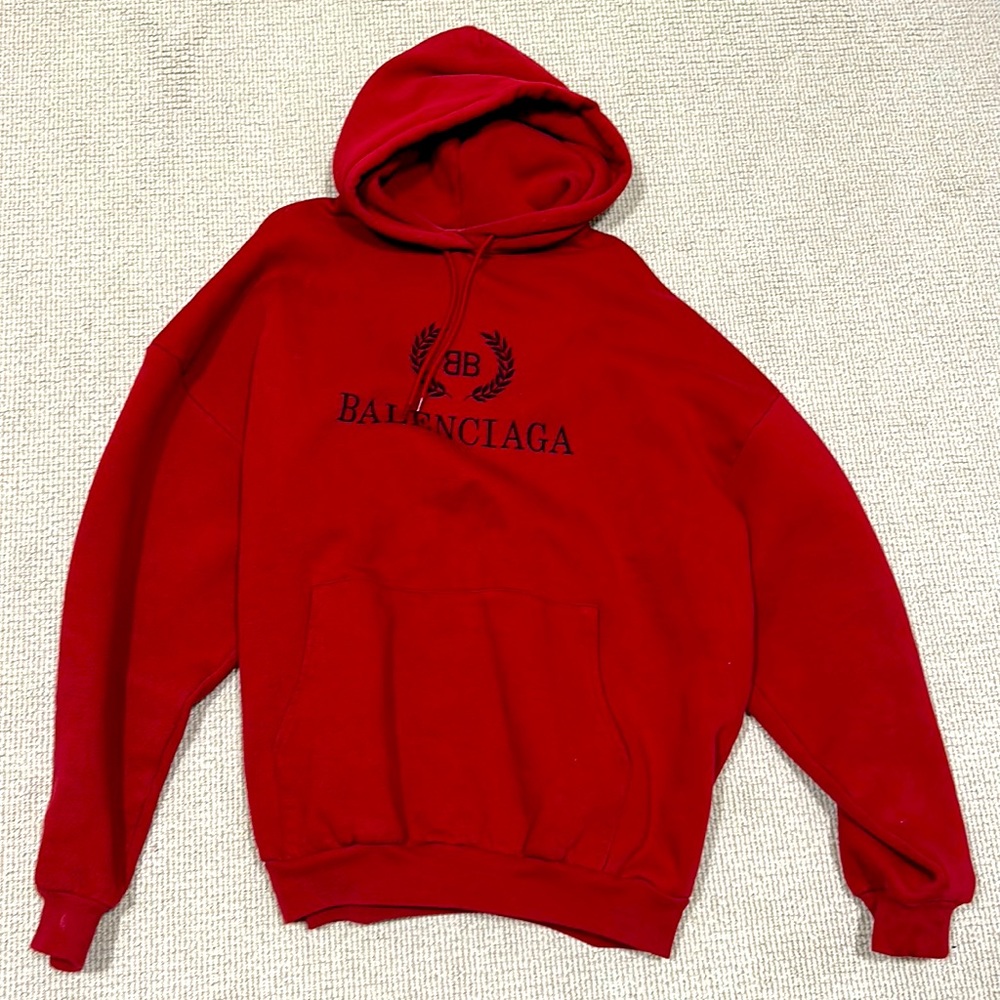 balenciaga sweatshirt